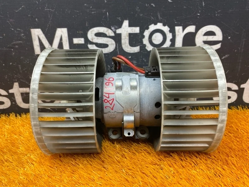 Мотор печки Bmw X3 2007 64113453729 E83 N52B25A