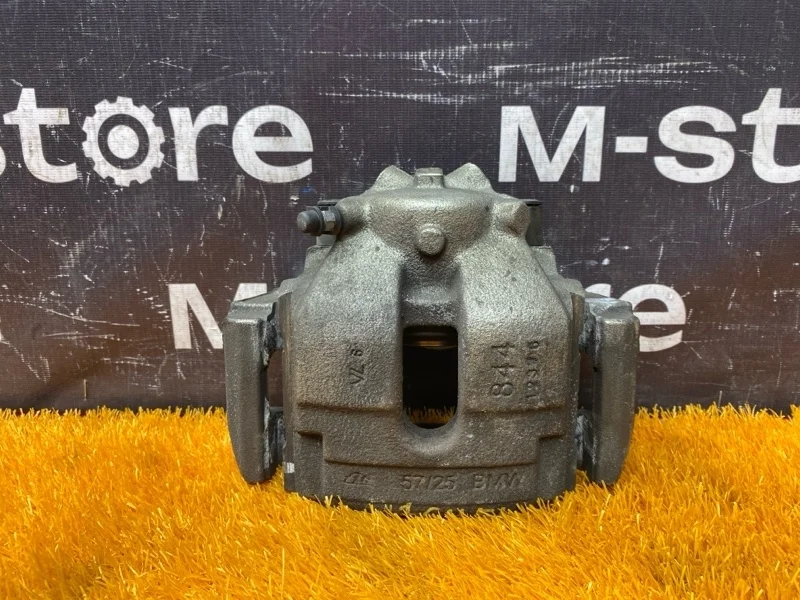 Суппорт Bmw X3 2006 34116765881 E83 M54B25 (256S5), передний левый