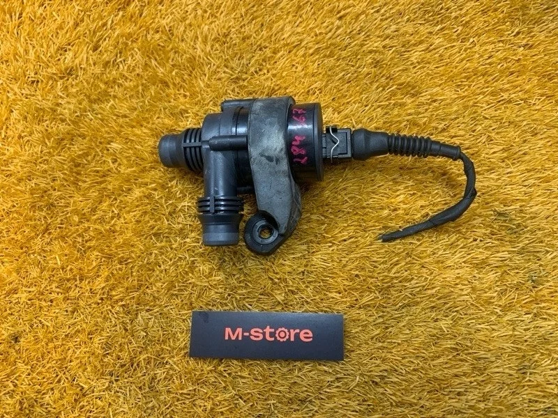 Помпа дополнительная Bmw 7-Series 2002 64116922699 E66/E65 N62B44A.