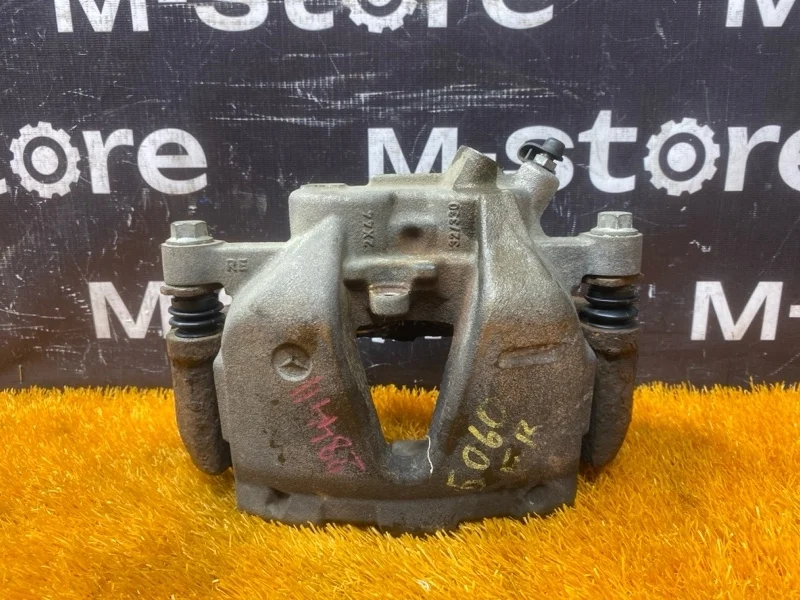 Суппорт Mercedes-Benz Glk-Class 2011 A2044214281 X204 272.948, передний правый