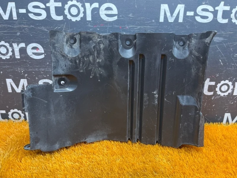 Подкрылок Bmw 6-Series 2007 51717052474 E63 N62B48B, передний правый