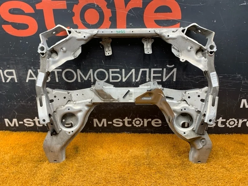 Балка поперечная (подрамник) Bmw 1-Series 31116785639 E87, передняя