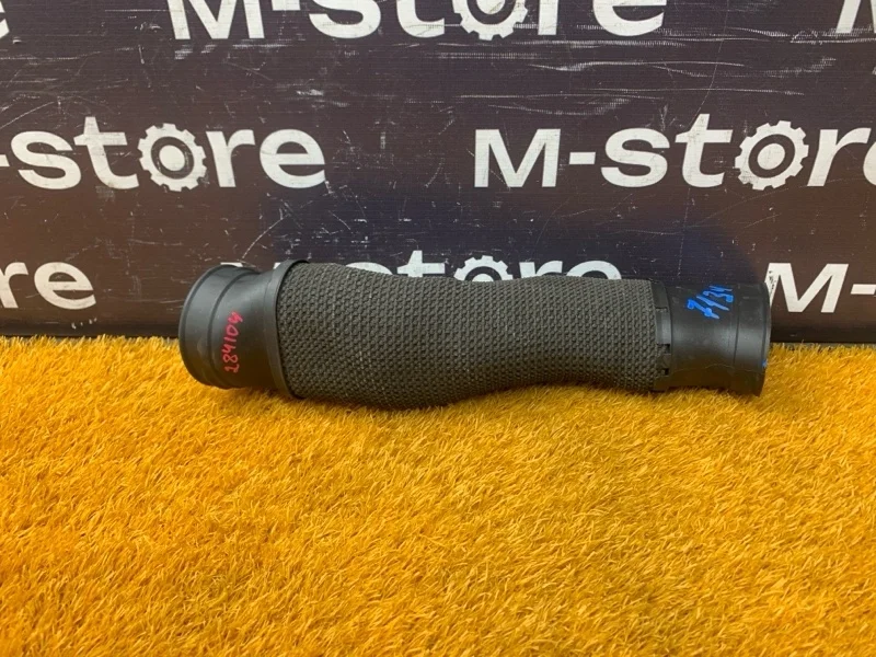 Патрубок воздушного фильтра Mercedes-Benz E-Class 2005 A2720940211 W211 272.964, правый