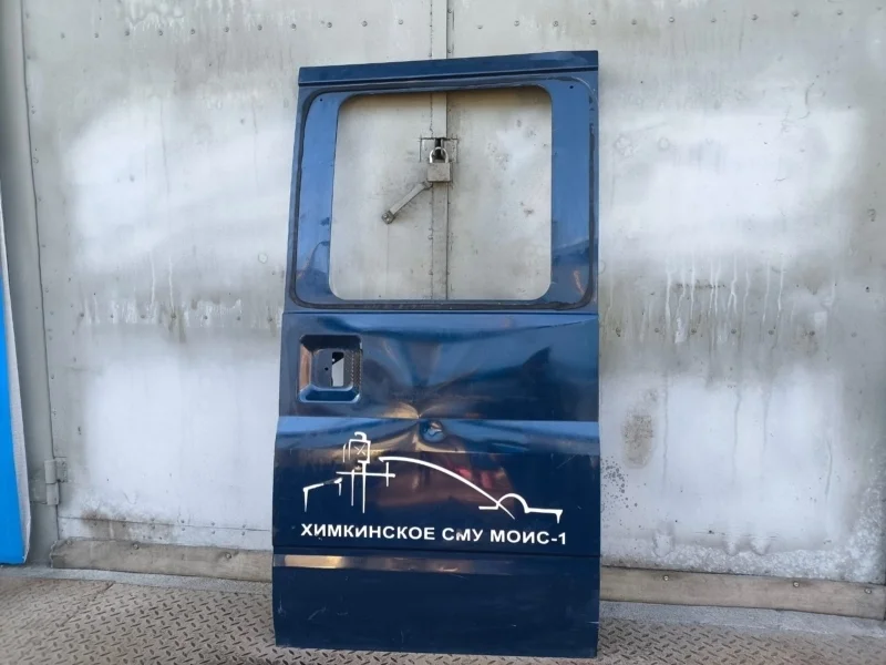 Дверь задняя правая Ford Transit FT350 EL