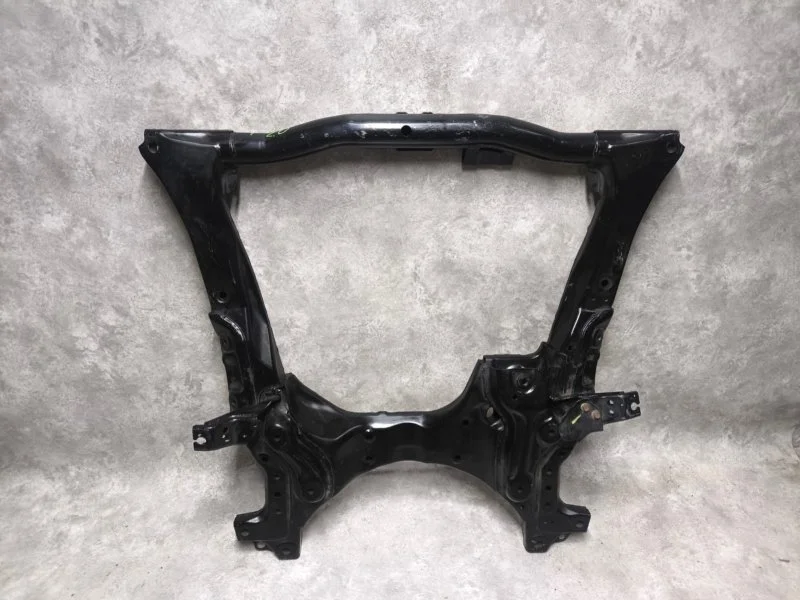 Подрамник передний Honda CR-V RM R20A9