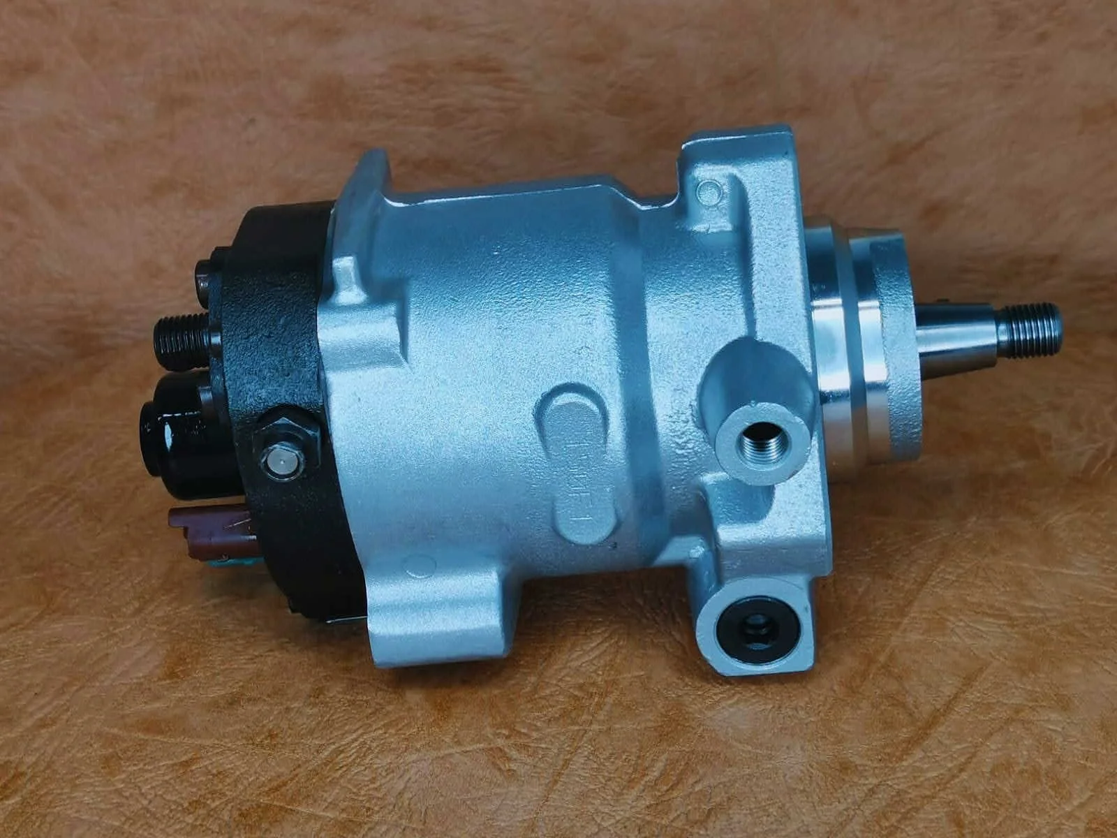 ТНВД Киа Бонго, Карнивал J3 331004X700 33100-4X700