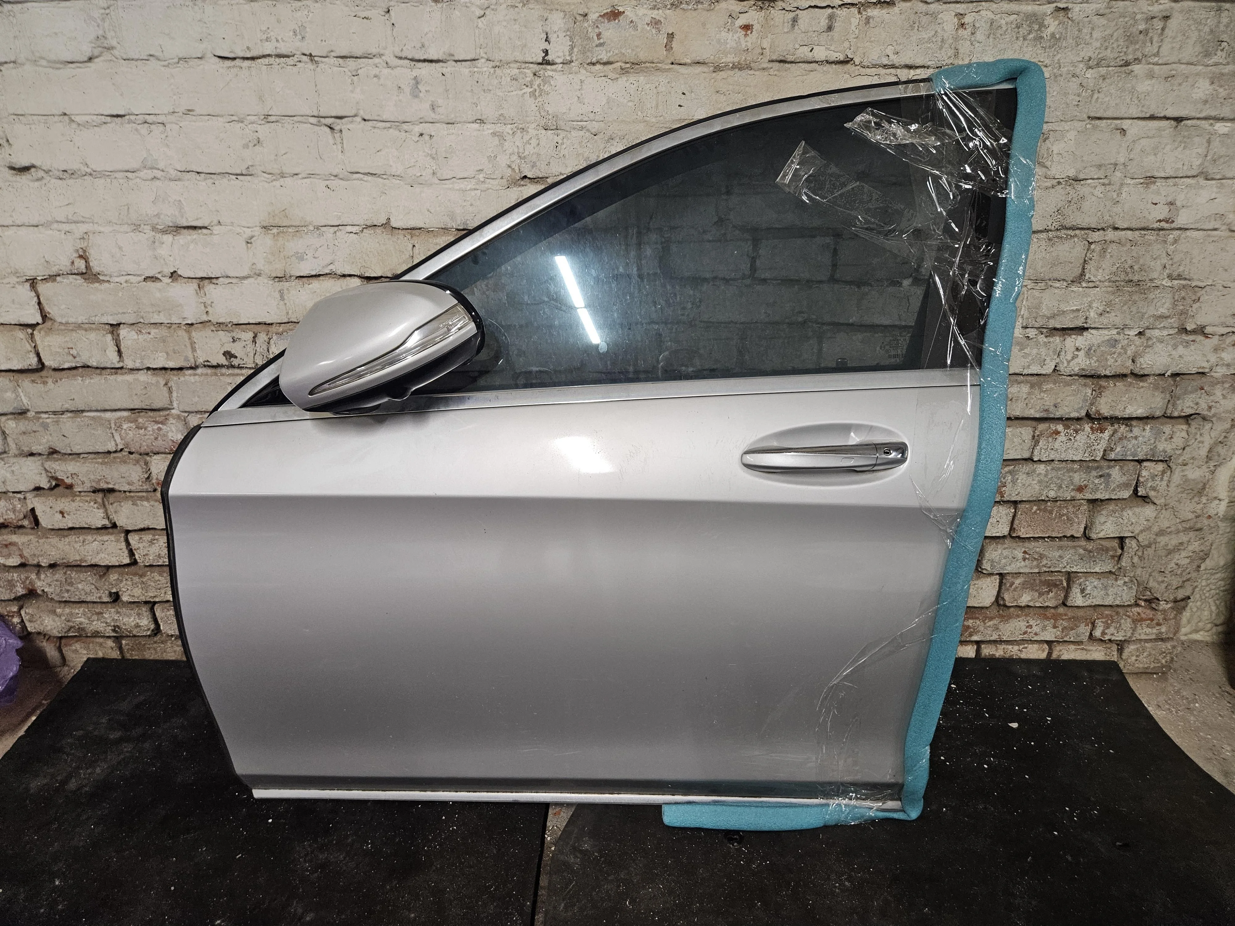 Дверь передняя левая Mercedes S-класс W222 2013-2020