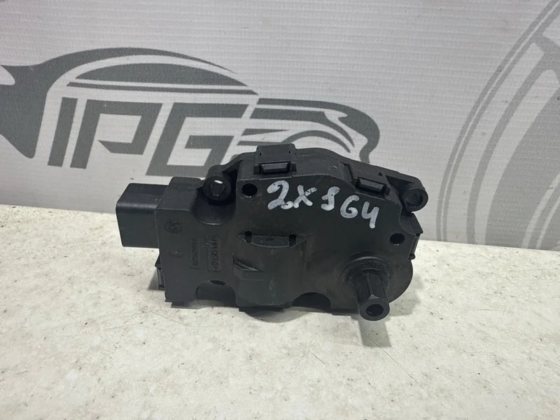 Моторчик заслонки печки Mercedes-benz GL 2007 X164