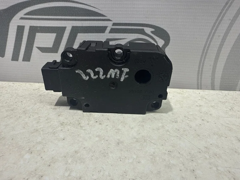 Моторчик заслонки печки Mercedes-benz 2014 W222