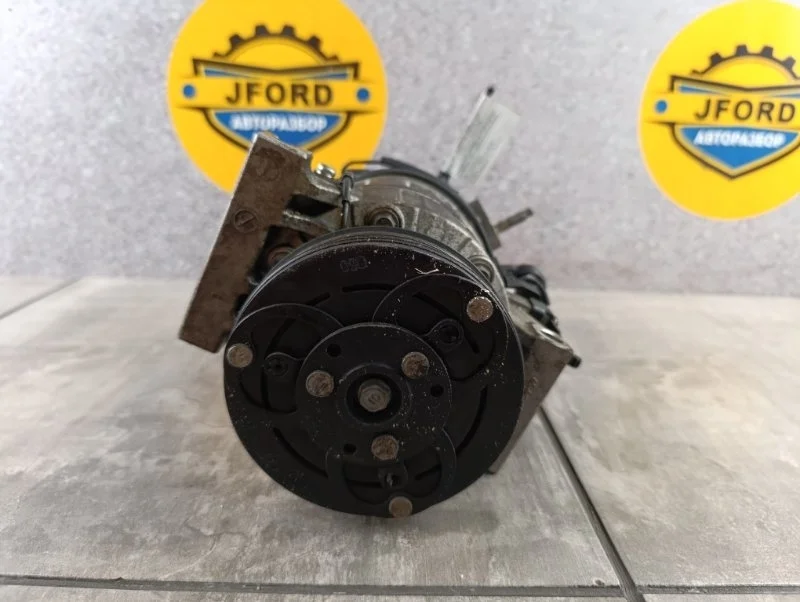 Компрессор кондиционера Volvo S80 2011 AS60