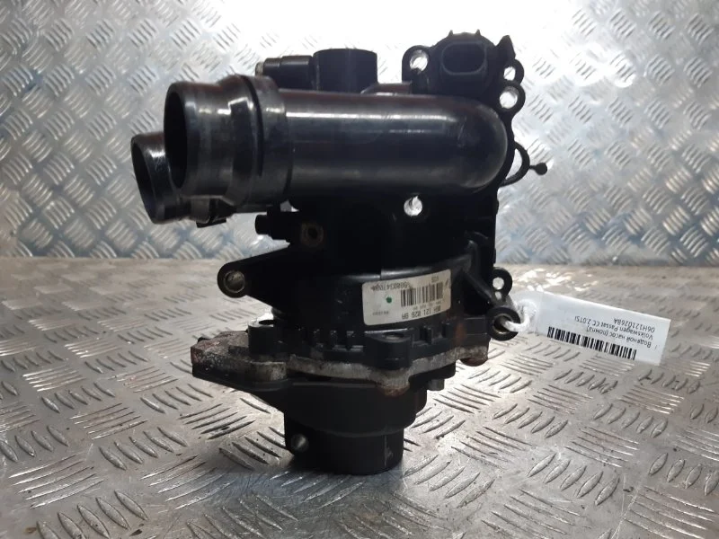 Водяной насос (помпа) Volkswagen Passat CC