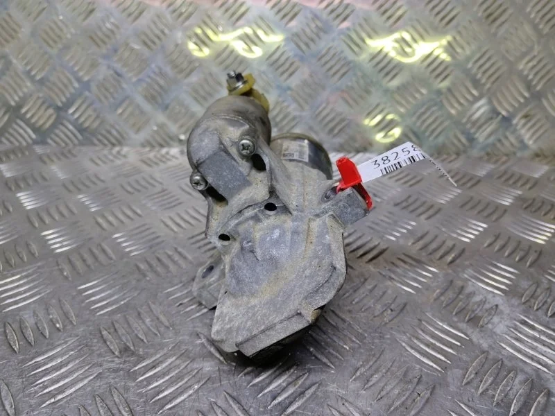 Стартер Mazda