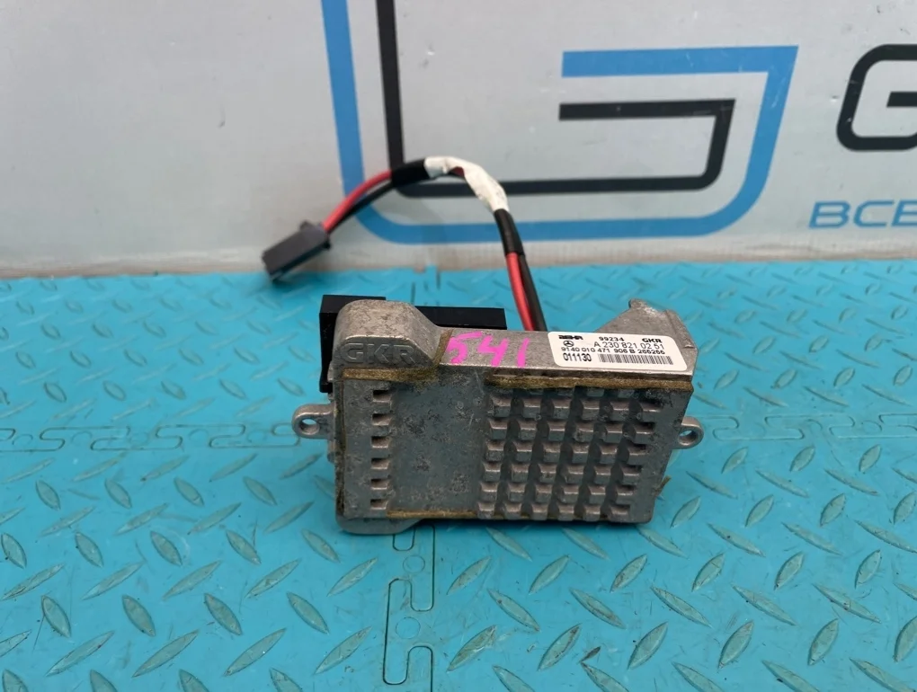 Резистор отопителя Mercedes-Benz Ml-Class 2002 A2308210251 W163 112.942 3.2