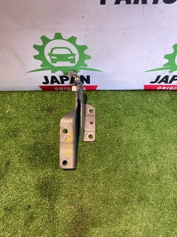 Петля капота Mitsubishi Outlander 2019 MN175241 GF 4J12, левая