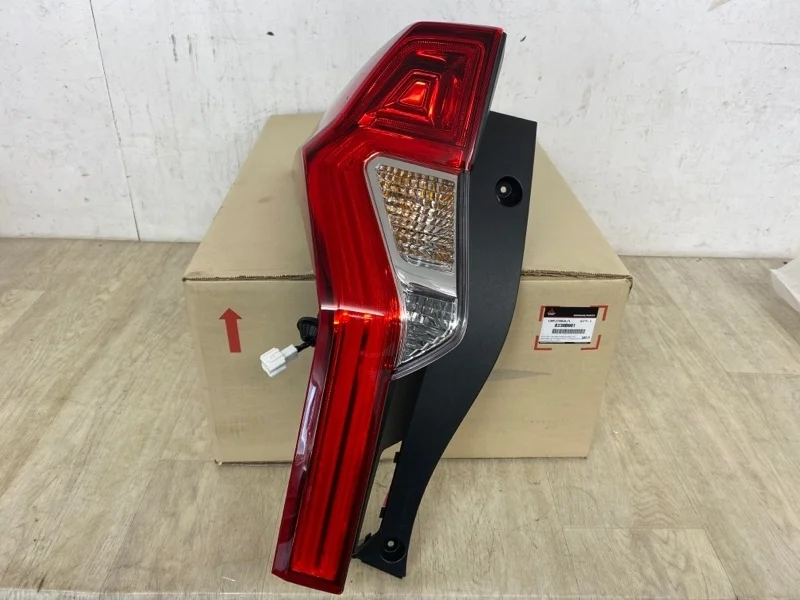 ФОНАРЬ В КРЫЛО MITSUBISHI PAJERO SPORT 3 2016 2017 2018 2019 2020 2021 8330B001 KS 4N15, задний левый