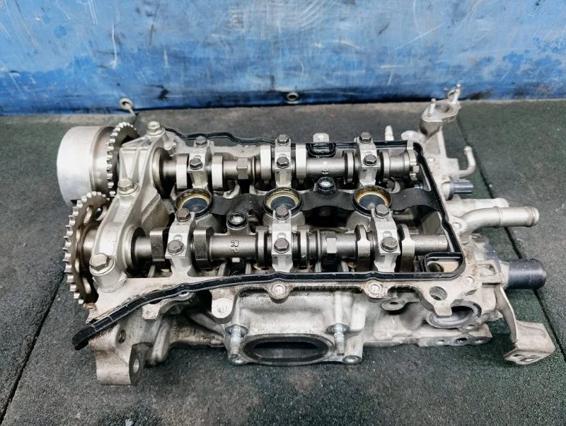 Головка блока цилиндров Toyota Passo 2016 11101B1080 M700A 1.0 1KR-FE