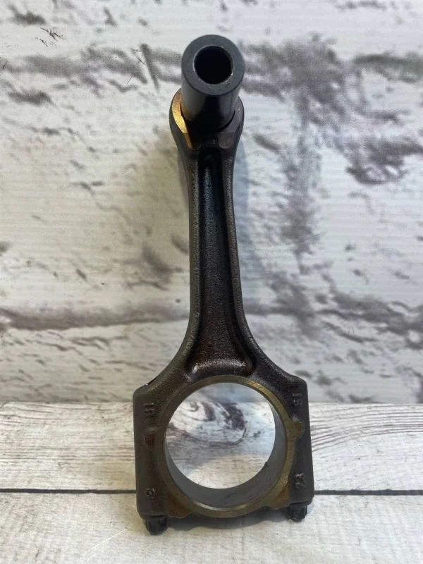 Шатун audi a5 2009