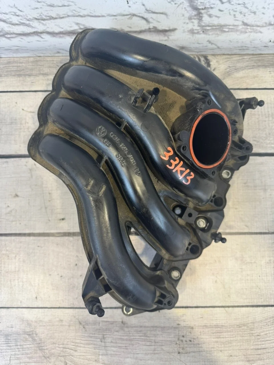 Коллектор впускной Skoda Fabia 2 2010