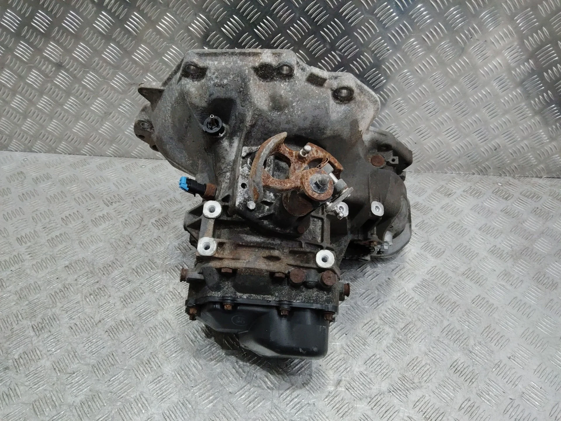 КПП (Коробка передач механическая) 55565177 Opel Zafira B 1.6 Бензин