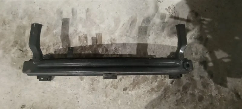 Усилитель бампера передний Volkswagen Polo 2020>