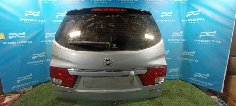 Дверь багажника со стеклом Ssang Yong Kyron
