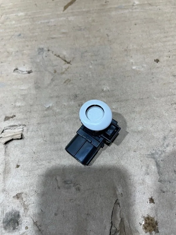 Датчик парковки Toyota Land Cruiser 2015 8934133190A1 URJ200 1VD-FTV 4.5, задний