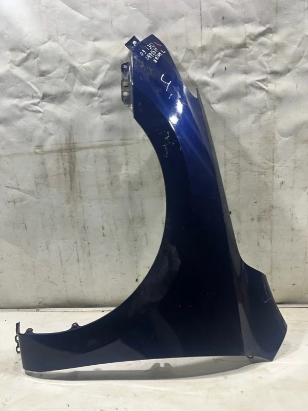 Крыло левое Hyundai i30