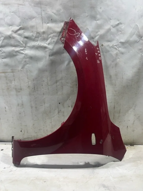 Крыло левое KIA CEED 1 ХЕТЧБЕК