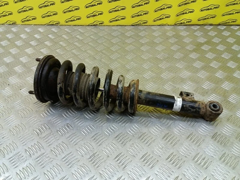 Амортизатор передний Mitsubishi L200 (2006-2015) 2013 MR992321 ПИКАП 2.5 D 4D56