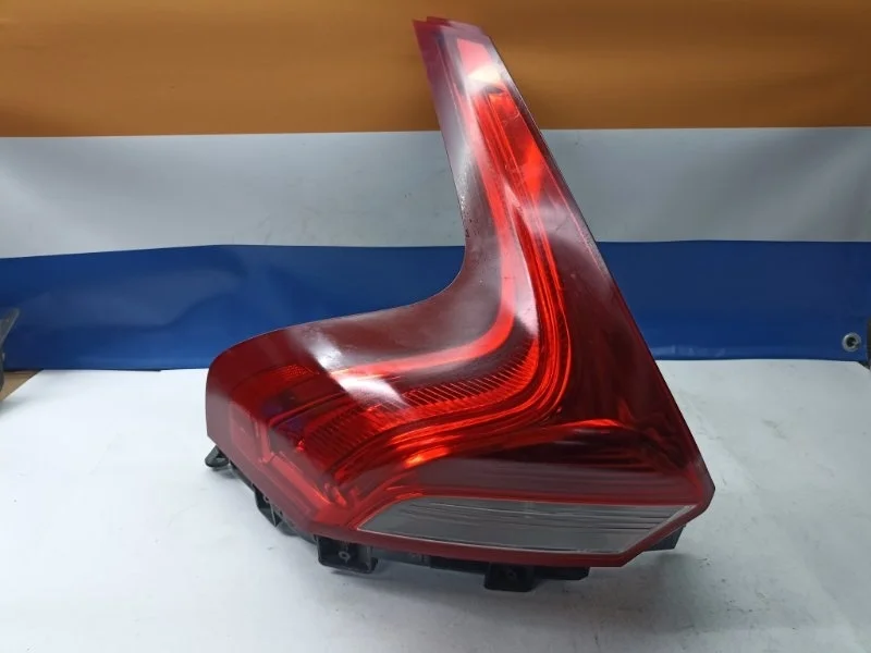 Фонарь Volvo V40 2015 31395844 MV, задний левый