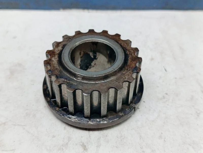 Шестерня коленвала Renault Sandero 2013 8200945035 BS11 1.6 K7M710