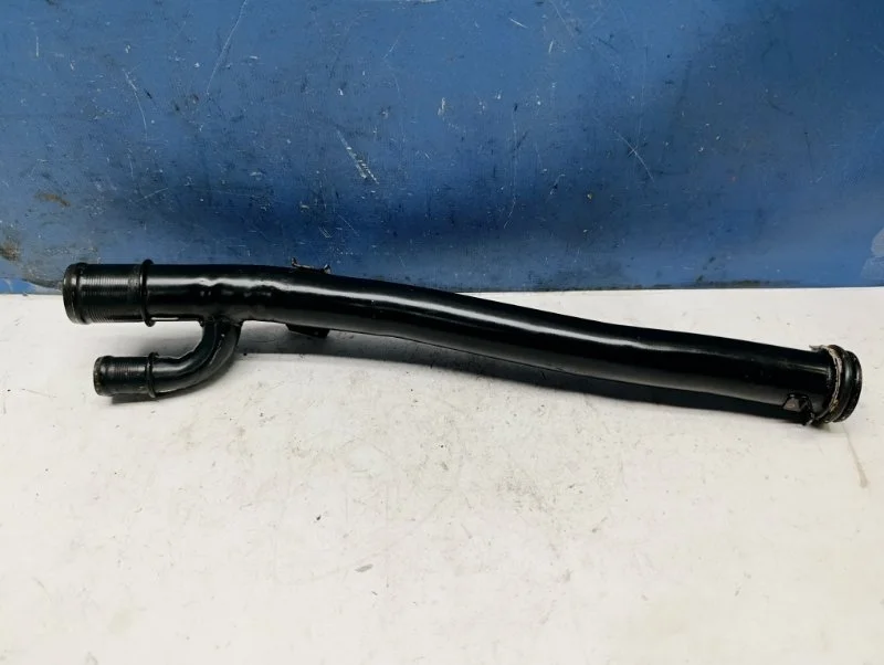 Трубка системы охлаждения Renault Sandero 2013 7700869985 BS11 1.6 K7M710