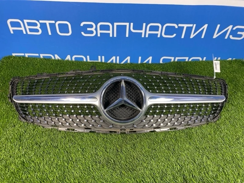 Решетка радиатора Mercedes-Benz Cls-Class 2015 A2188850600 W218 OM651924