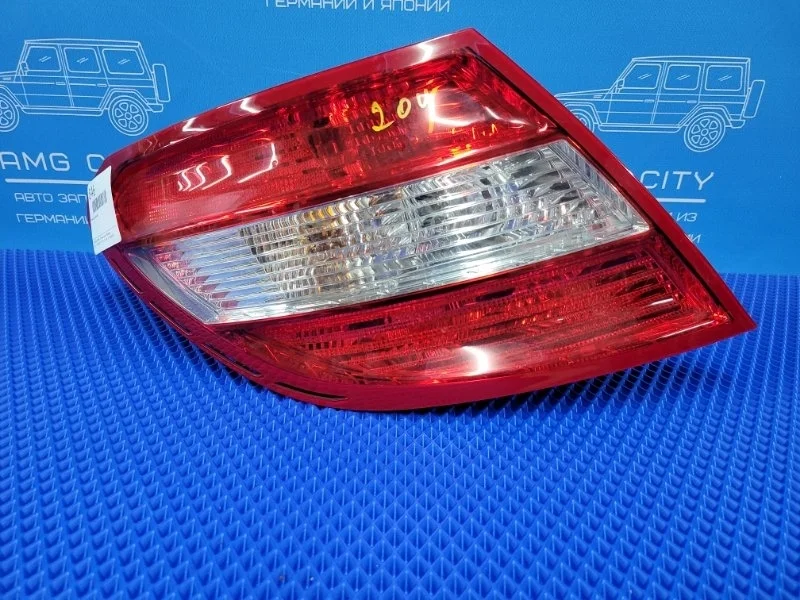 Фонарь задний Mercedes-Benz C-Class 2010 A2048200164 W204 М271952, задний левый