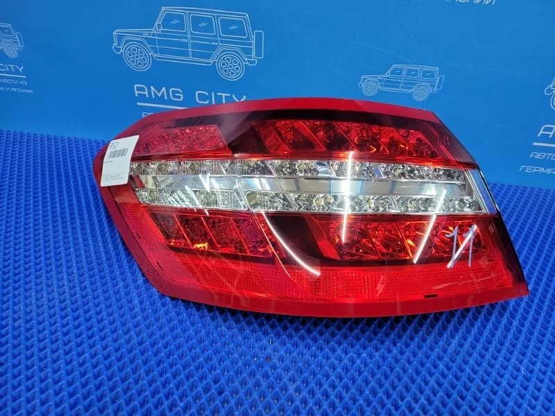 Фонарь задний Mercedes-Benz E-Class 2011 A2128201164 W212 M157981, задний левый