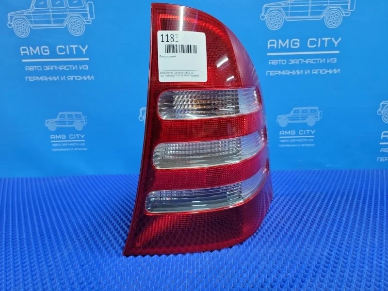Фонарь задний Mercedes-Benz Clc-Class 2001 A2038201264 W203 М271955, задний правый
