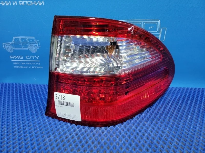 Фонарь задний Mercedes-Benz E-Class 2003 A2118201664 W211 М112949, правый