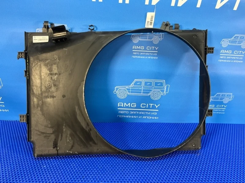 Диффузор вентилятора Mercedes-Benz Viano 2004 A6395001300 W639 M112952