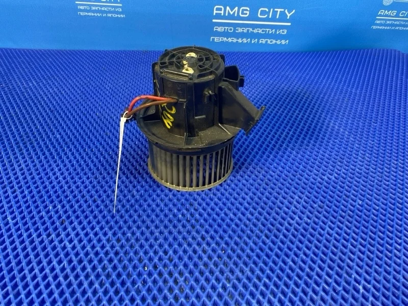 Мотор печки Mercedes-Benz C-Class 2010 L8964003 W204 М156985
