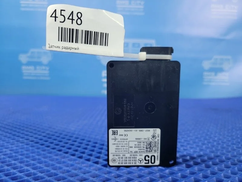 Датчик радарный Mercedes-Benz Gla-Class 2017 A0009052804 W156 M270920