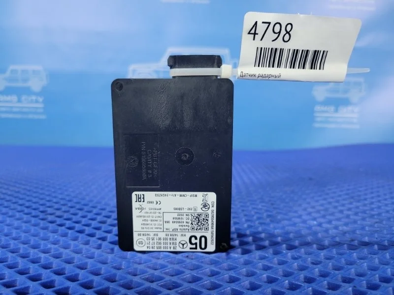 Датчик радарный Mercedes-Benz Gle-Class 2016 A0009052804 W166 OM642826