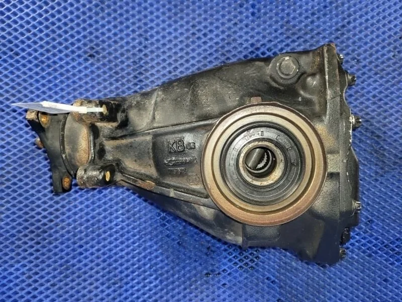 Редуктор Mercedes-Benz E-Class 2003 A2303510005 W211 М112949, задний