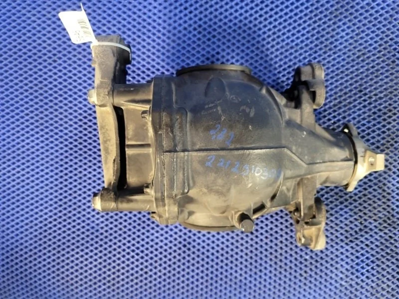 Редуктор Mercedes-Benz S-Class 2008 A2213511505 W221 M272, задний