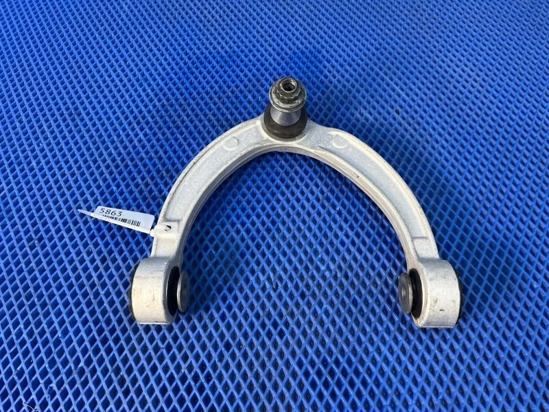 Рычаг подвески верхний Mercedes-Benz Gle-Class 2016 A1663330000 W166 OM642826, передний левый