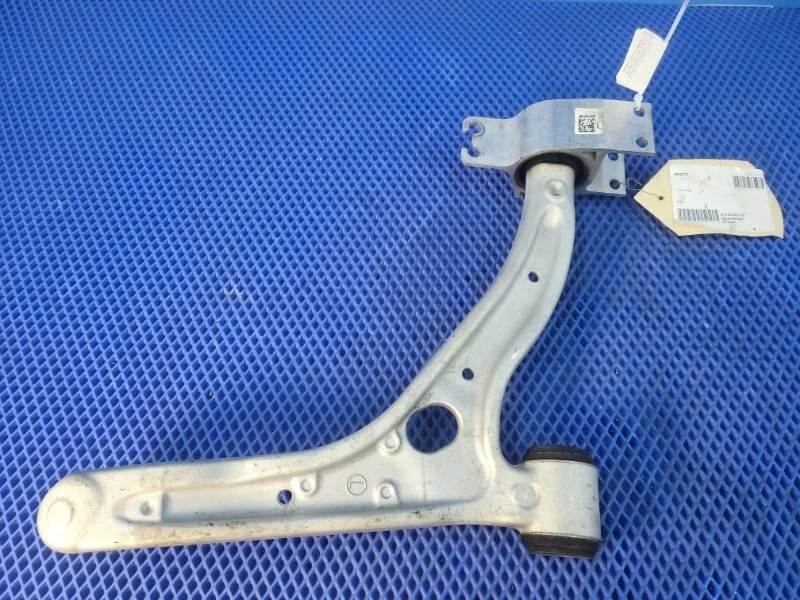 Рычаг передней подвески Mercedes-Benz B-Class 2016 A2463330300 W246 М270920, передний левый