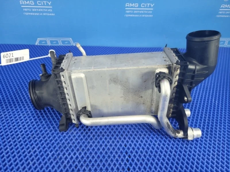 Интеркулер Mercedes-Benz C-Class 2016 A2740900414 W205 М274910