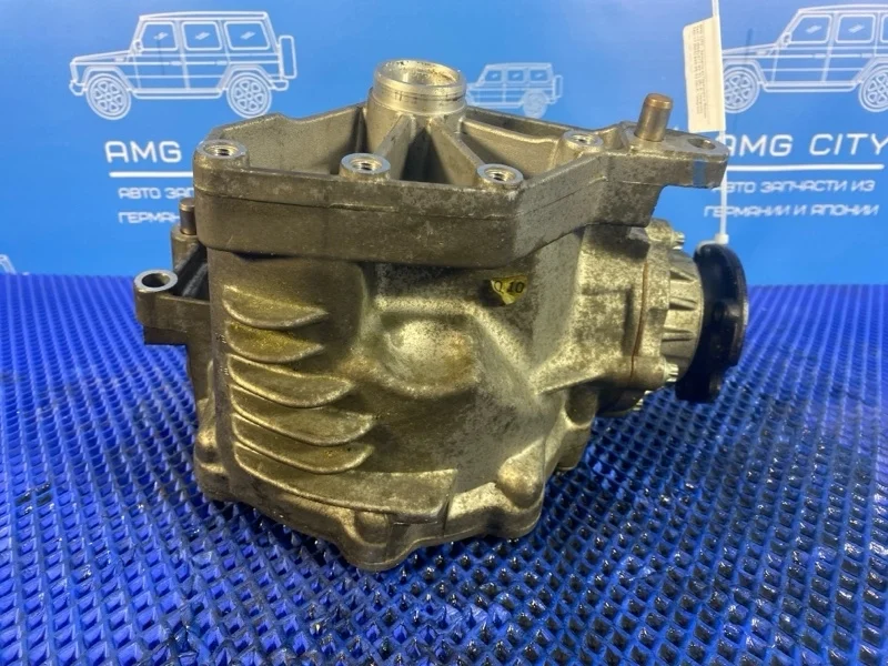 Редуктор Mercedes-Benz S-Class 2000 A2203300102 W220 M112, передний