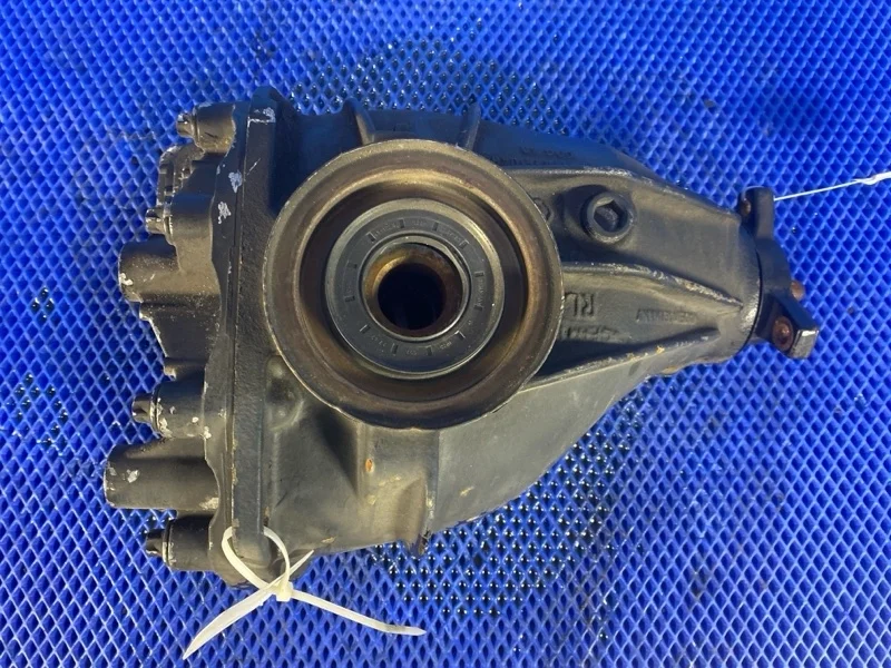 Редуктор Mercedes-Benz S-Class 2000 A2203510508 W220 M112, задний