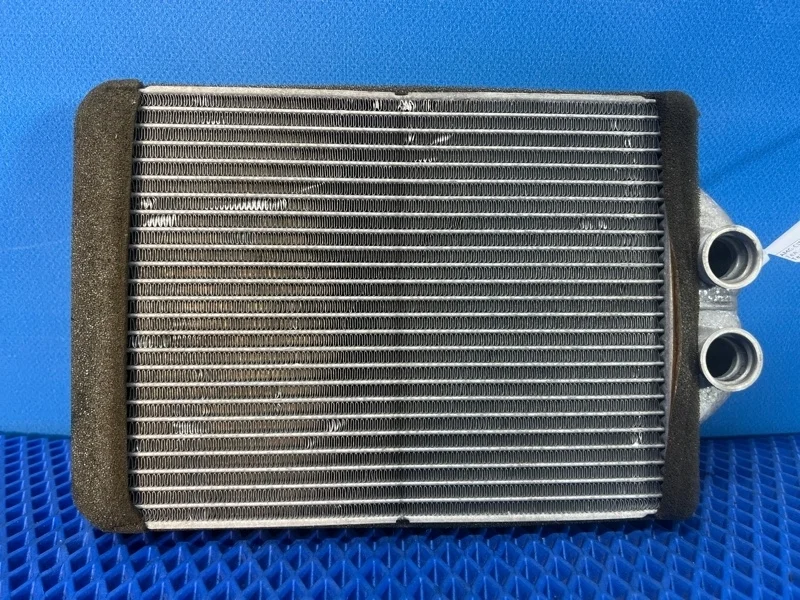 Радиатор печки Mercedes-Benz M-Class 2004 A1638300061 W163 M112