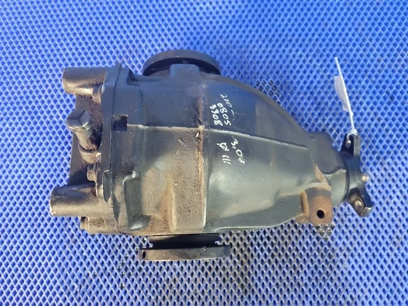 Редуктор Mercedes-Benz E-Class 2001 A2103510805 W210 М112, задний